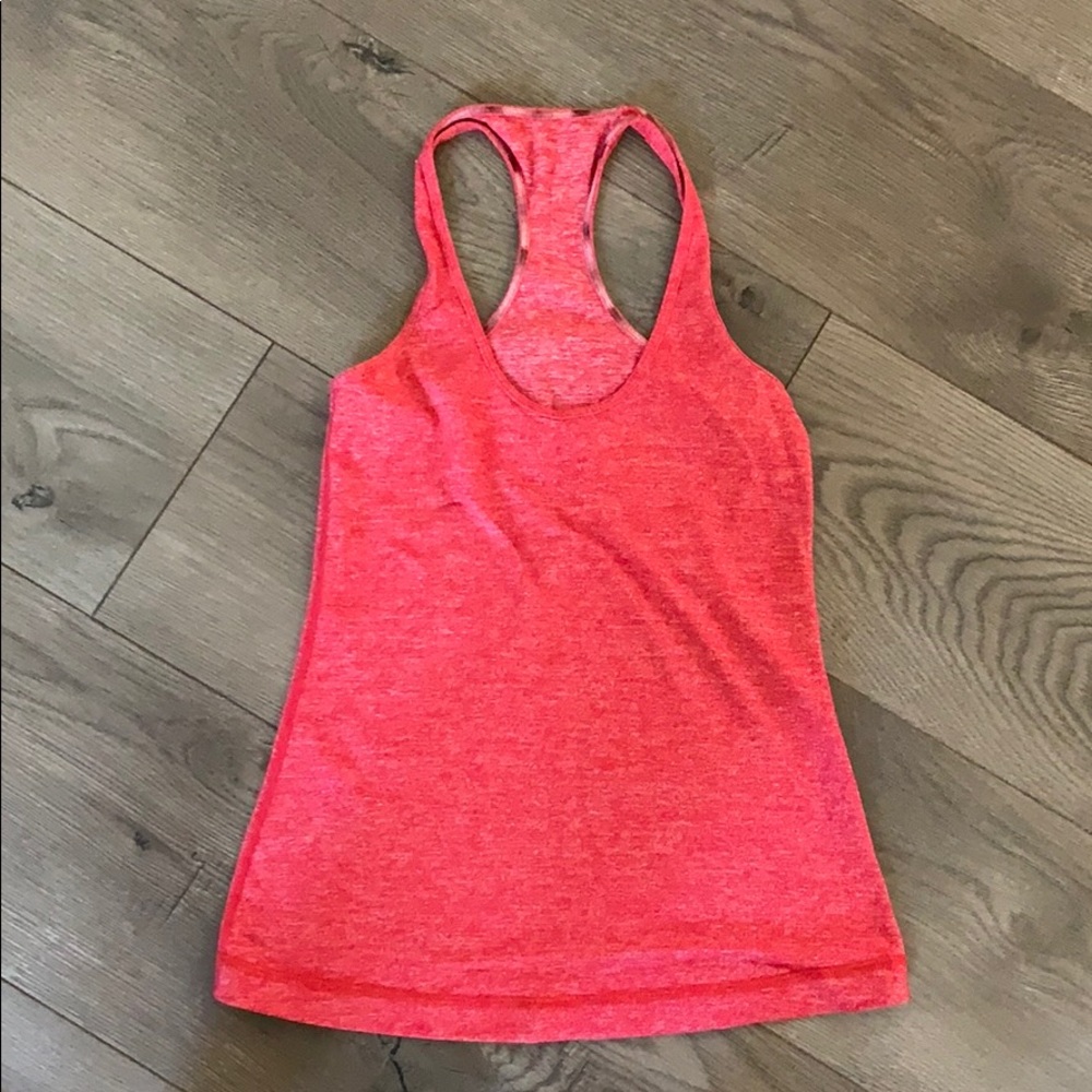 Lululemon tank top